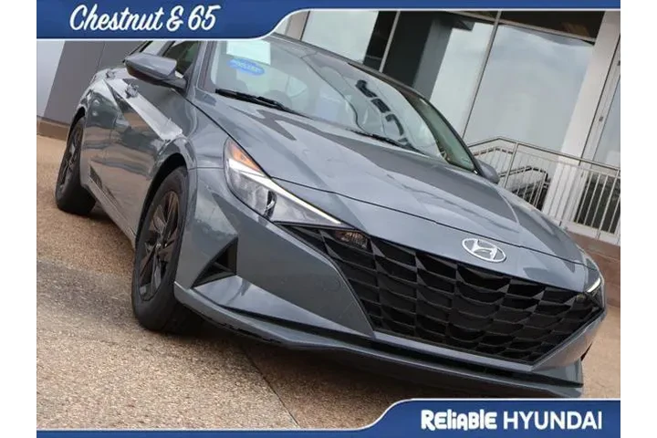 $18889 : Hyundai ELANTRA 2022 SEL 4dr image 7