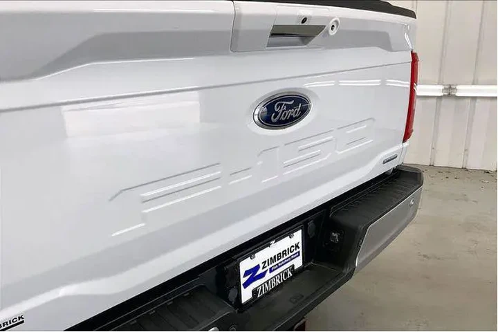 $34290 : Ford F-150 2022 4x4 XLT 4dr image 9