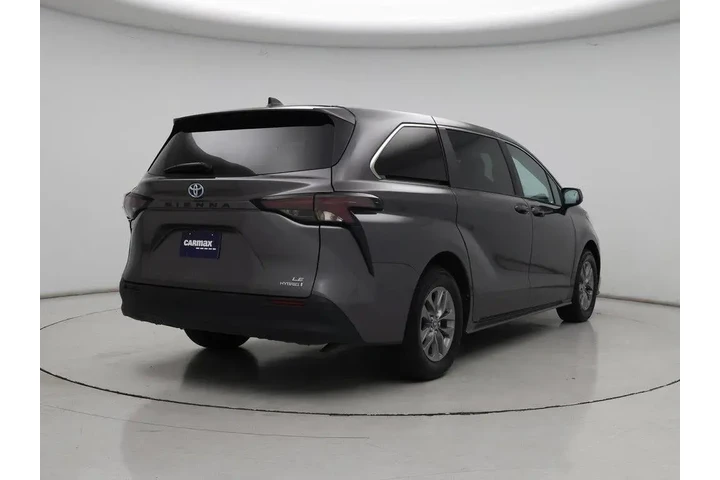$39998 : Toyota Sienna 2024 LE 8-Pass image 8