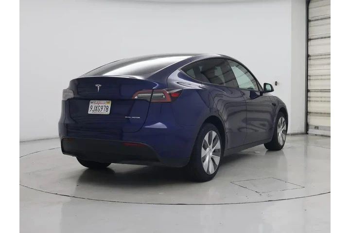 $32998 : Tesla Model Y 2023 AWD Long image 8