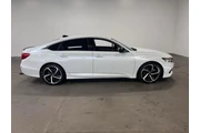 $22938 : Honda Accord 2021 Sport 4dr thumbnail