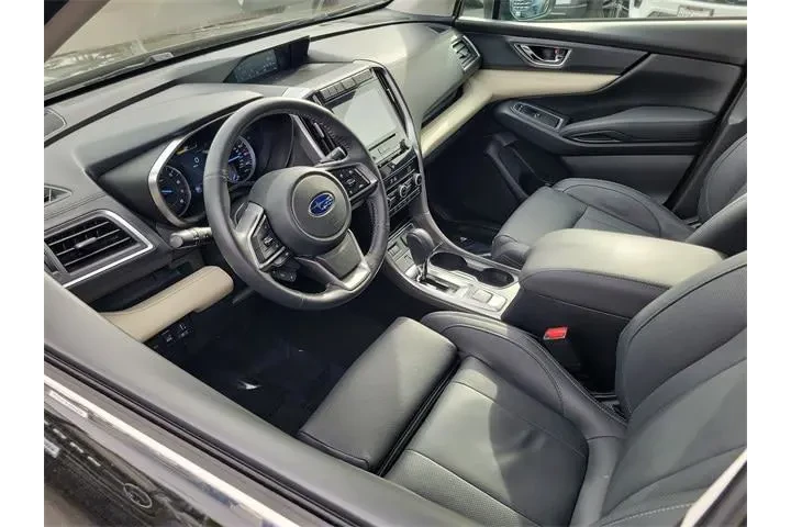 $20900 : Subaru Ascent 2020 AWD Limit image 3