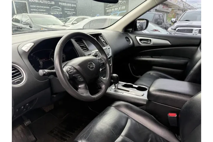 $9300 : 2018 Pathfinder Platinum image 10