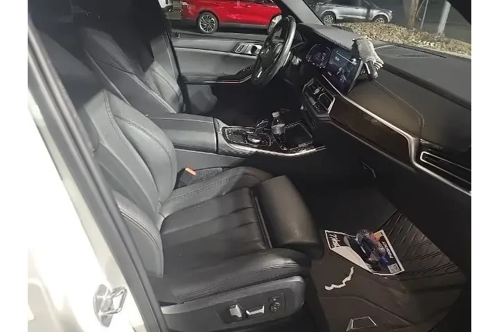 $28323 : BMW X5 2020 AWD xDrive40i 4d image 5