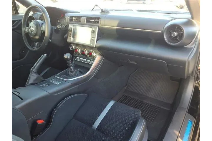 $32664 : Toyota GR86 2025 Premium 2dr image 10