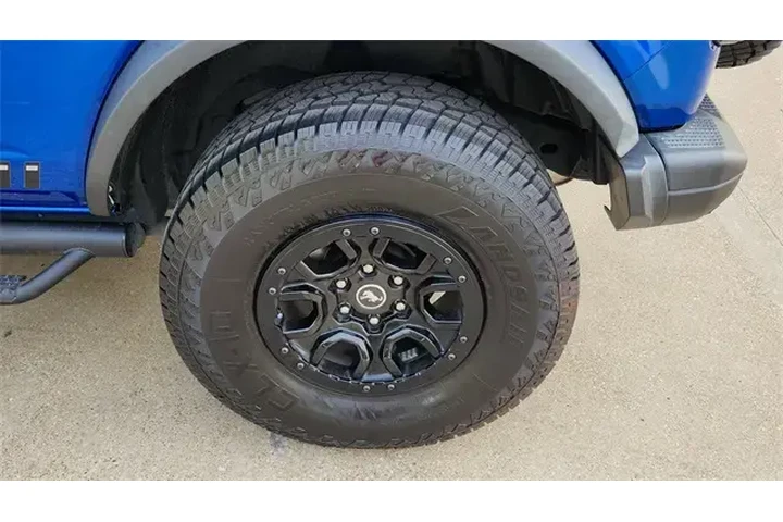 $38599 : Ford Bronco 2021 4x4 First E image 9