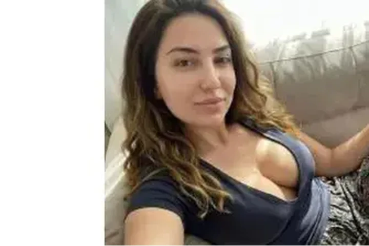 818-689-8108 CINDY💛 image 1