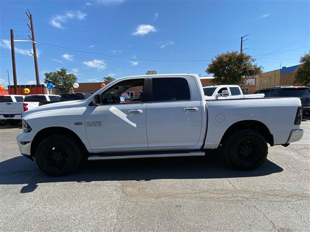 $15888 : 2014 1500 SLT, 5.7 HEMI, 4 WH image 5