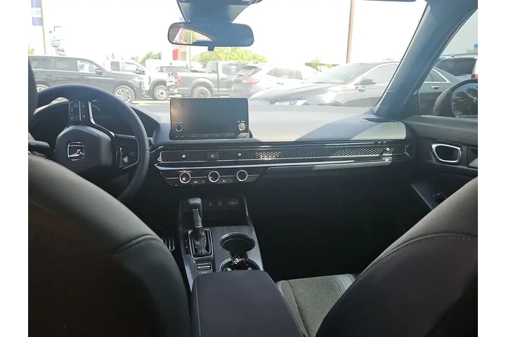 $25390 : Honda Civic 2026 Sport 4dr S image 10