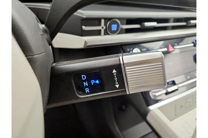 $30998 : Hyundai SANTA FE 2025 SEL 4d image 9