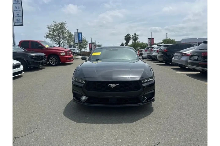 $35888 : Ford Mustang 2025 EcoBoost 2 image 1