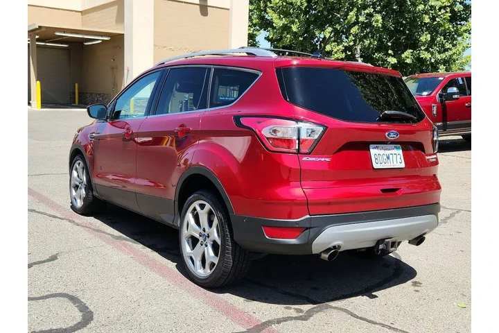 $14998 : Ford Escape 2018 Titanium 4d image 7
