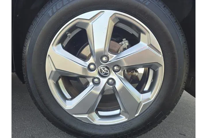 $25995 : Toyota RAV4 Hybrid 2019 AWD image 6