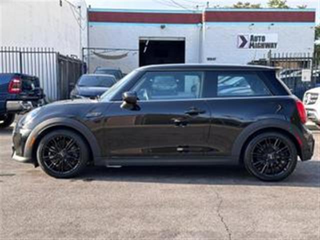 $22990 : 2022 MINI HARDTOP 2 DOOR2022 image 8