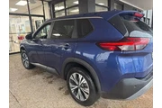 $21700 : Nissan Rogue 2023 AWD SV 4dr thumbnail