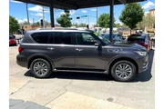 2024 QX80 LUXE 4WD thumbnail