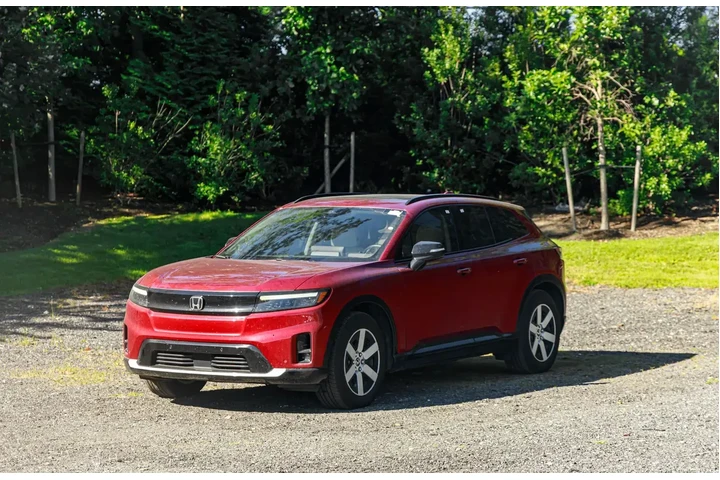 $23495 : Honda Prologue 2024 Touring image 1