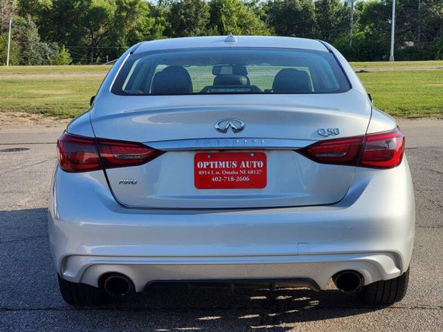 $13990 : 2018 Q50 3.0T Luxe image 7