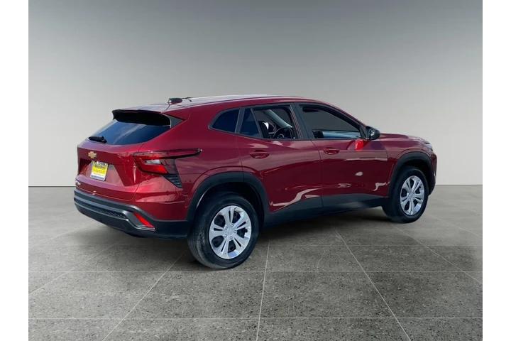 $27531 : Chevrolet Trax 2025 LS 4dr C image 5