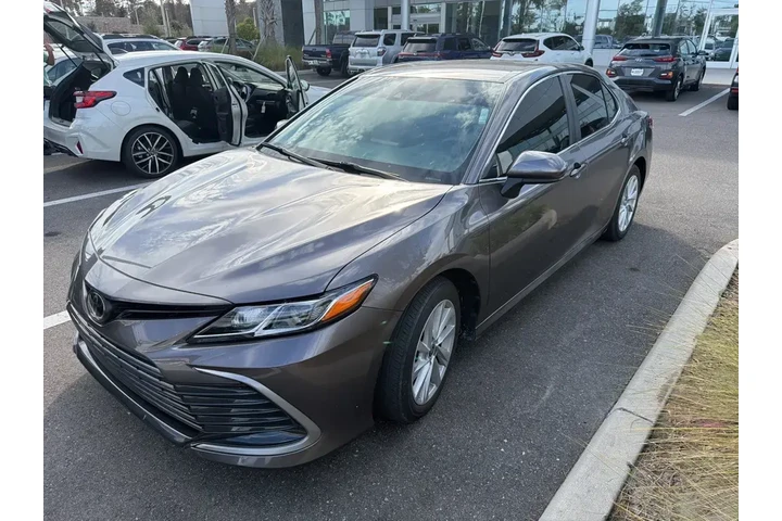 $21262 : Toyota Camry 2022 LE 4dr Sed image 1