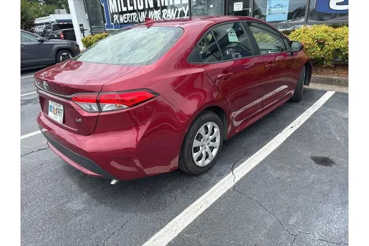 $18991 : Toyota Corolla 2022 LE 4dr S image 1
