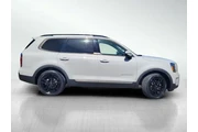 $38945 : Kia Telluride 2023 AWD EX X- thumbnail