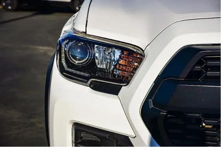 $35499 : Toyota Tacoma 2017 4x4 TRD P image 10