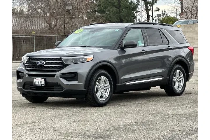 $29990 : Ford Explorer 2022 XLT 4dr S image 8