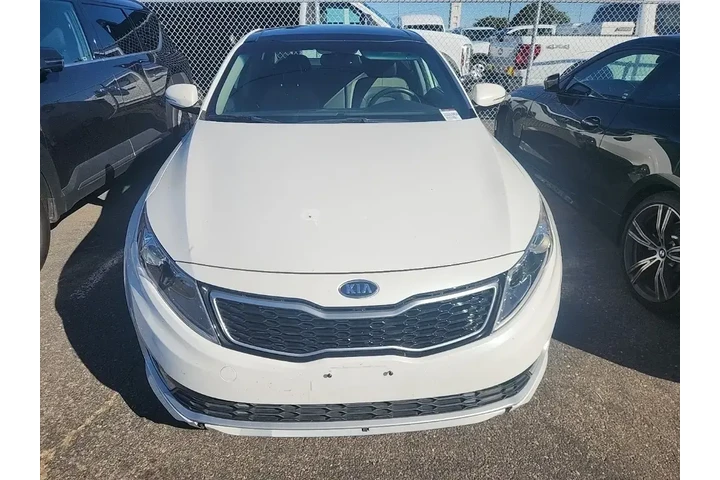 $8491 : Kia Optima Hybrid 2012 LX 4d image 2