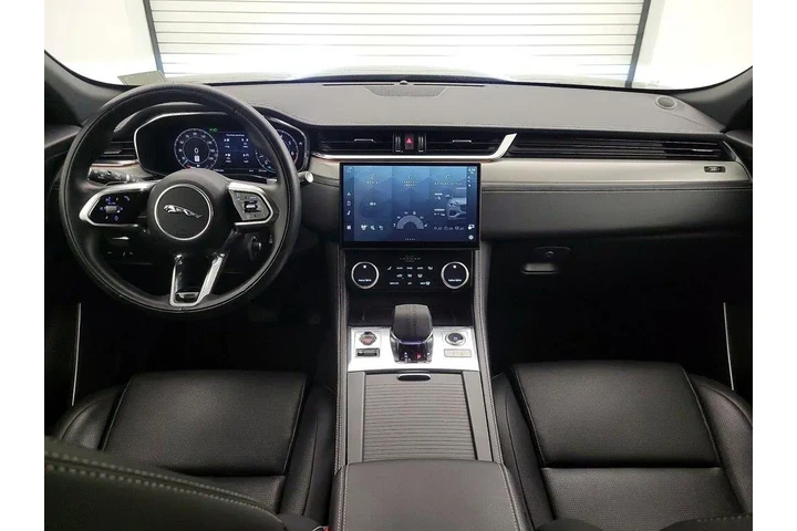 $37998 : Jaguar F-PACE 2024 AWD P250 image 9