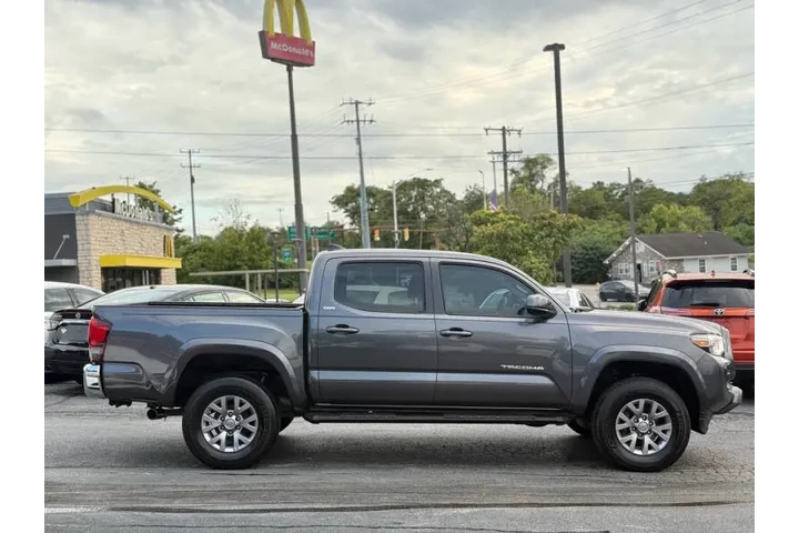 $25495 : 2019 Tacoma SR5 V6 image 9