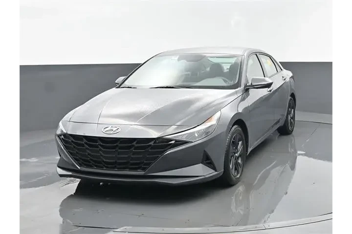 $16793 : Hyundai ELANTRA 2023 SEL 4dr image 2