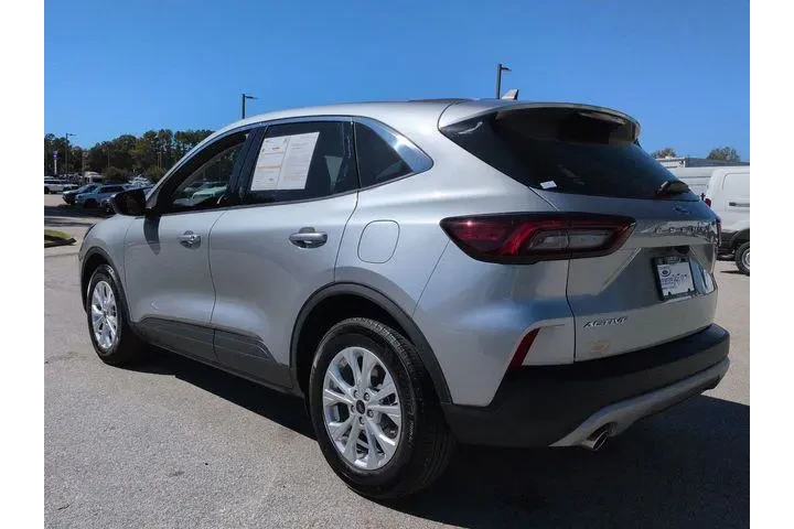 $21218 : Ford Escape 2024 Active 4dr image 6