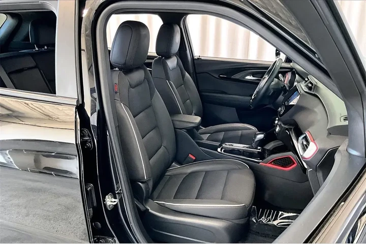 $23411 : Chevrolet Trailblazer 2023 R image 6
