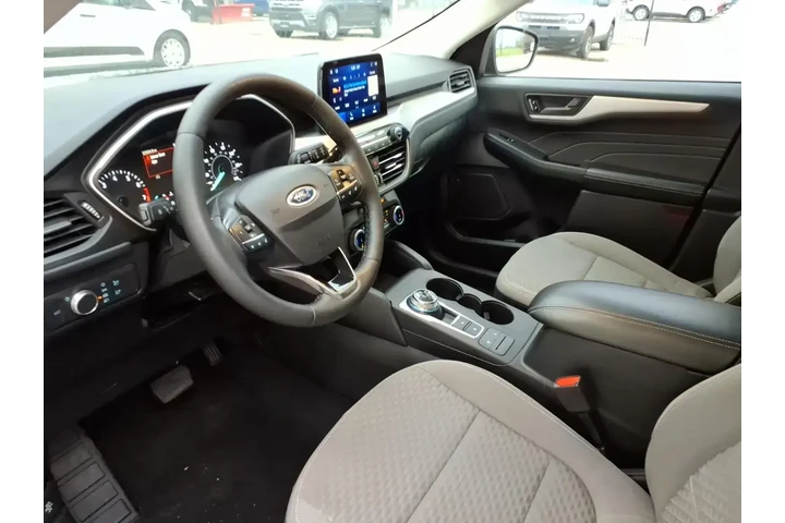 $21848 : Ford Escape 2022 SE 4dr SUV image 10