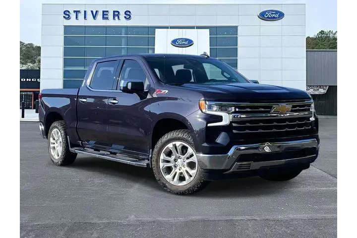 $33990 : Chevrolet Silverado 1500 202 image 1