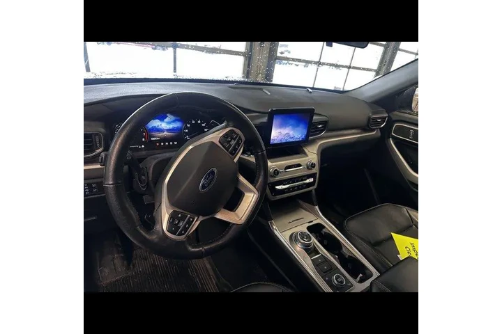$28599 : Ford Explorer 2021 AWD XLT 4 image 5