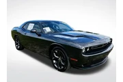 $11798 : Dodge Challenger 2018 SXT 2d thumbnail