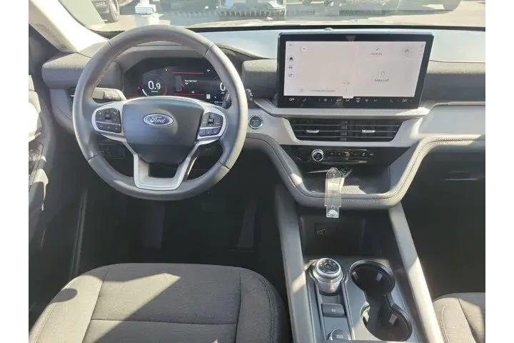 $38888 : Ford Explorer 2026 Active 4d image 4