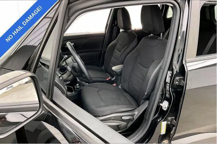 $14990 : Jeep Renegade 2017 Altitude image 8