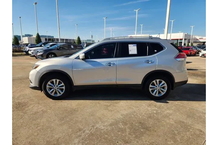 $11742 : Nissan Rogue 2015 S 4dr Cros image 4