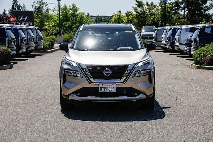 $21141 : Nissan Rogue 2022 Platinum 4 image 7