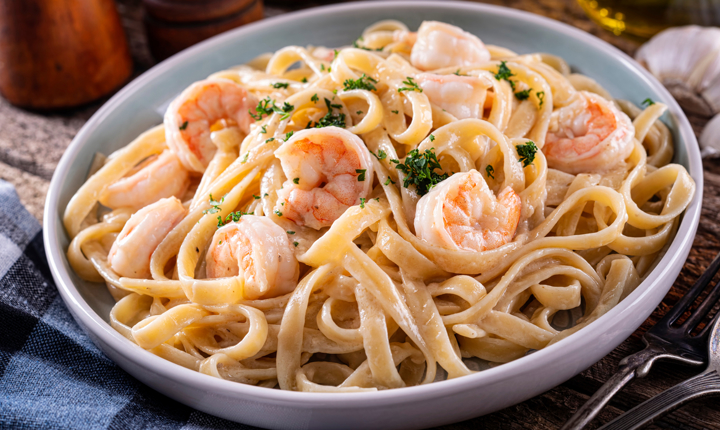 Fetuccine con camarones