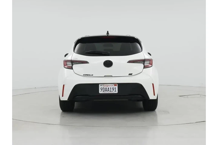 $23998 : Toyota Corolla Hatchback 202 image 6