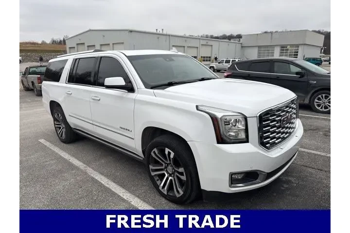 $26964 : GMC Yukon XL 2019 4x4 Denali image 1