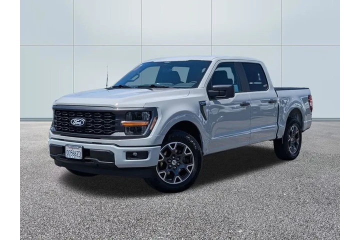 $37985 : Ford F-150 2024 4x2 STX 4dr image 1