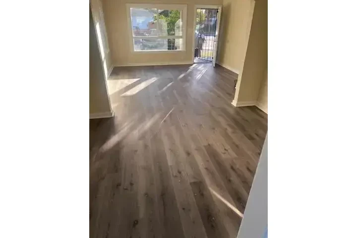 🏠 POMONA – APARTAMENTO 2 REC. image 5