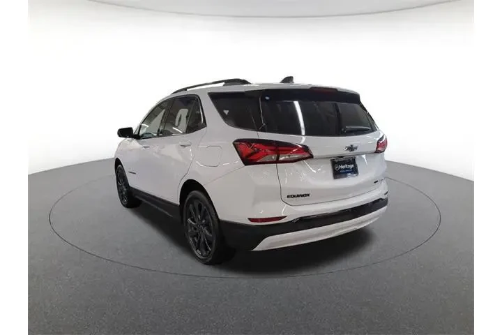 $27500 : Chevrolet Equinox 2024 4x4 R image 7
