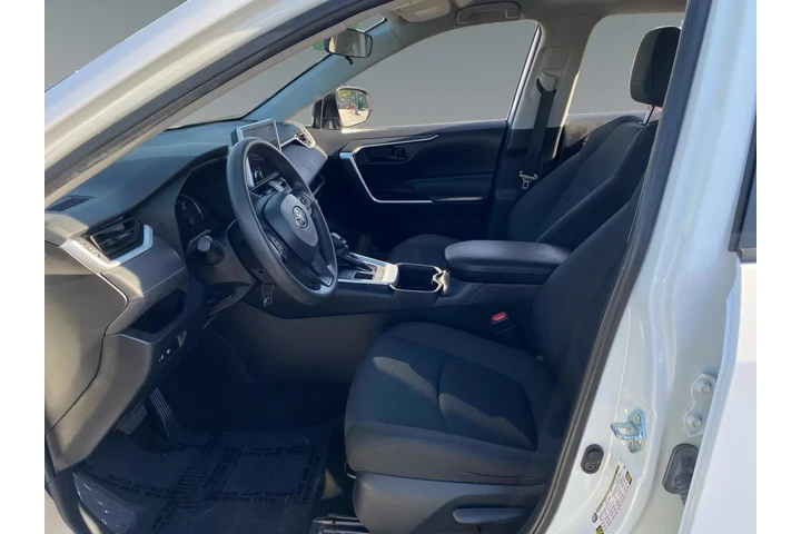 $30990 : Toyota RAV4 2024 AWD LE 4dr image 9