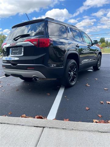 $15999 : 2018 GMC Acadia SLT-1 FWD image 3